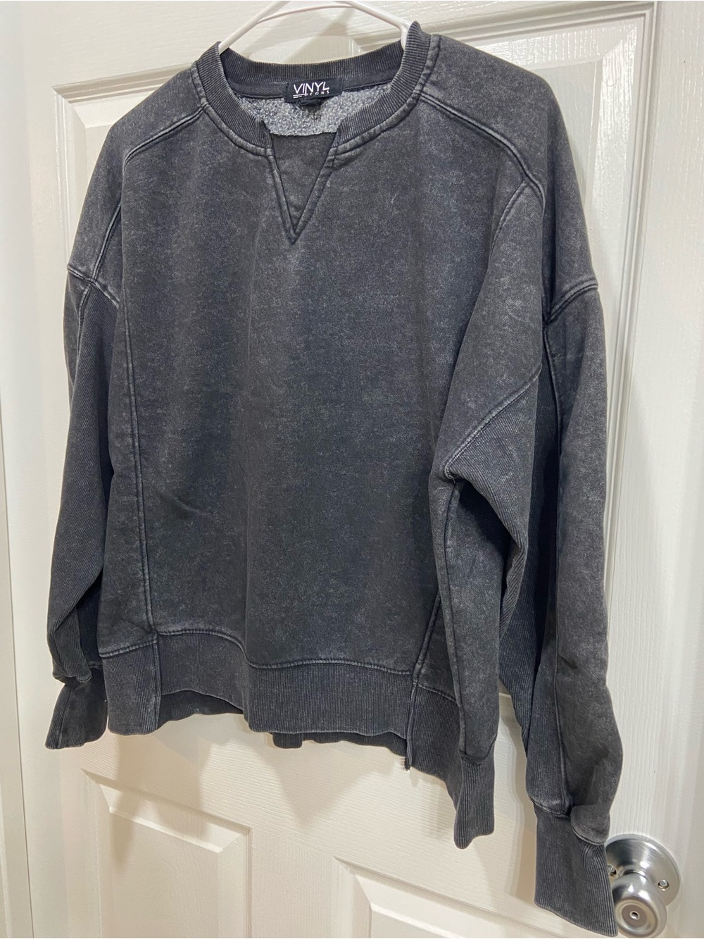 Vinyl Icons Dark Gray Sweatshirt with Ribbed Accents Size Large